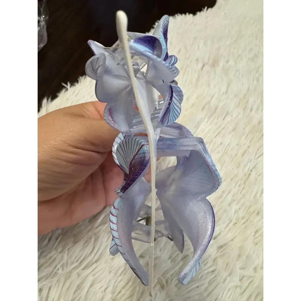 Hawaiian flower blue hair clip claw set of 3 one large 2 medium